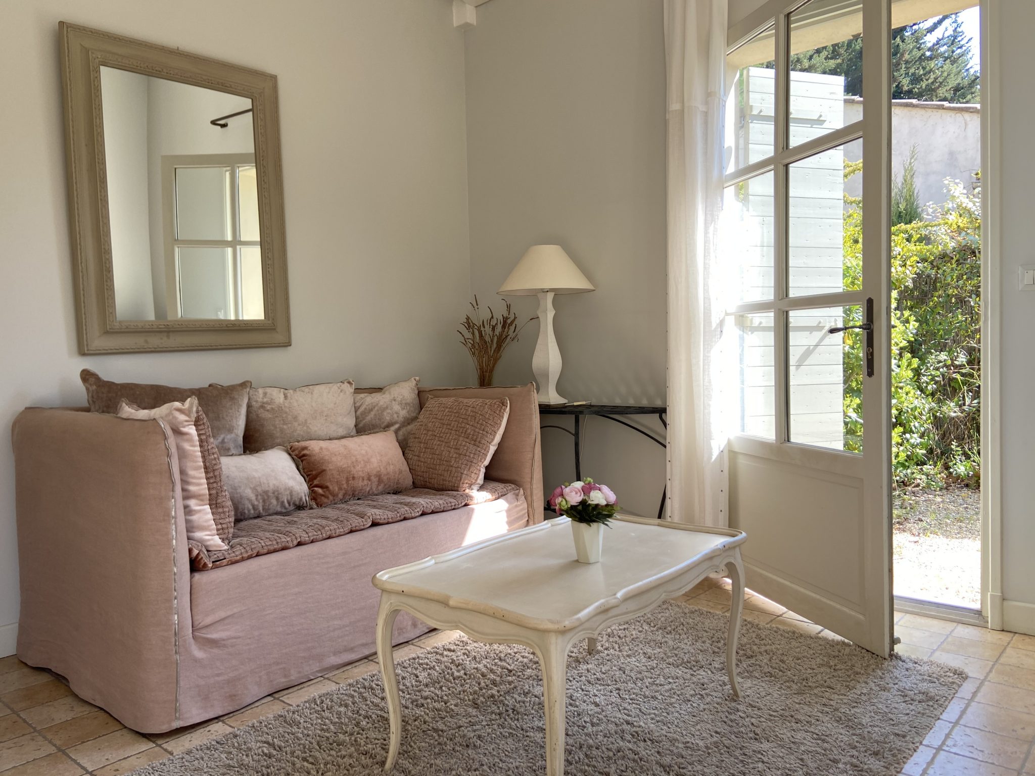 Rooms & Cottages La Maison de Line. Charming bedrooms and cottages in